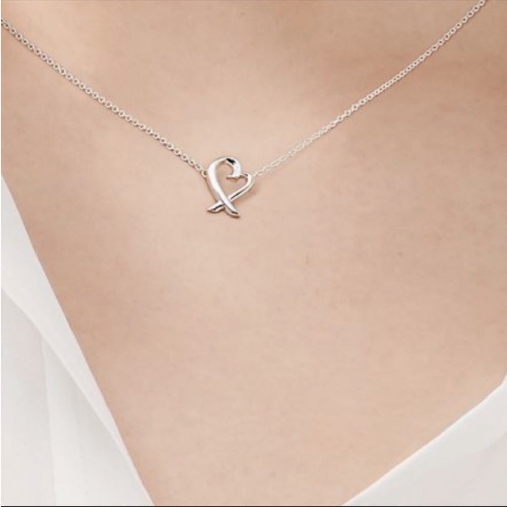 Tiffany&Co.‎ Sterling Silver 925  Loving Heart Pendant Necklace